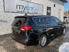 2024 Chrysler Grand Caravan SXT - Photo 3