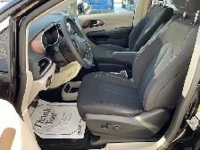 2024 Chrysler Grand Caravan SXT - Photo 8