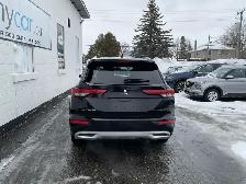 2023 Mitsubishi Outlander - Photo 4