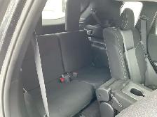 2023 Mitsubishi Outlander - Photo 12