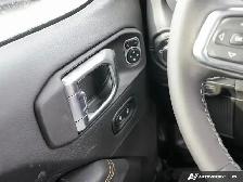 2026 Jeep Wrangler 4-Door SAHARA | 4X4 | TOW | NAVI | RMT STRT | - Photo 14