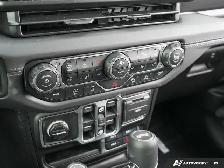 2026 Jeep Wrangler 4-Door SAHARA | 4X4 | TOW | NAVI | RMT STRT | - Photo 17