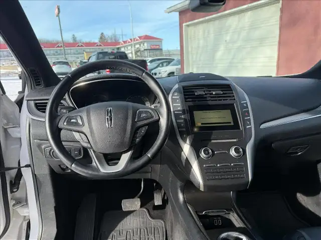 2017 Lincoln MKC 2.3T AWD - Photo 11