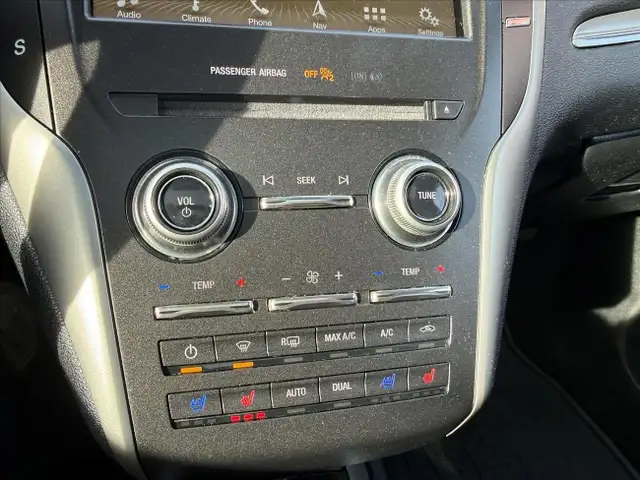 2017 Lincoln MKC 2.3T AWD - Photo 16