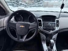 2011 Chevrolet Cruze 2011 CHEVROLET CRUZE , AUTOMATIQUE , 4 CYLI - Photo 4