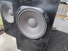 Pair of Kenwood JL-786 Tower Speakers- 12 inch woofers - Photo 3