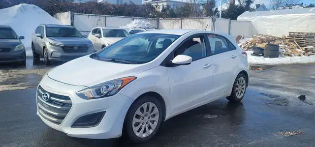 2016 Hyundai Elantra GT TRES BAS KM AUTOMATIQUE GARANTIE 1 ANS