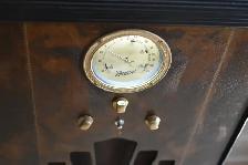 Antique Radio Transformed - Photo 9