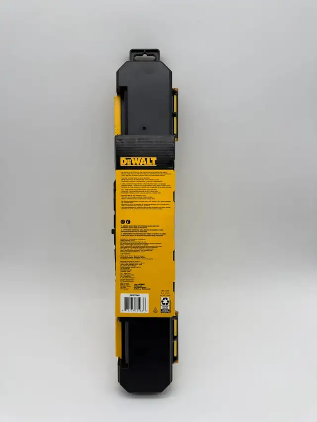 DeWalt DWMT75463 3/8' Drive Torque Wrench 20-100 ft-lb - $99 - Photo 3