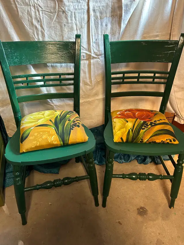 Striking Green Pair of Kitchen Chairs
