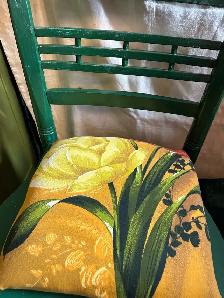 Striking Green Pair of Kitchen Chairs - Photo 3