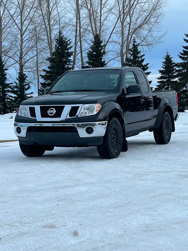 Nissan Frontier 4x4 - Photo 2