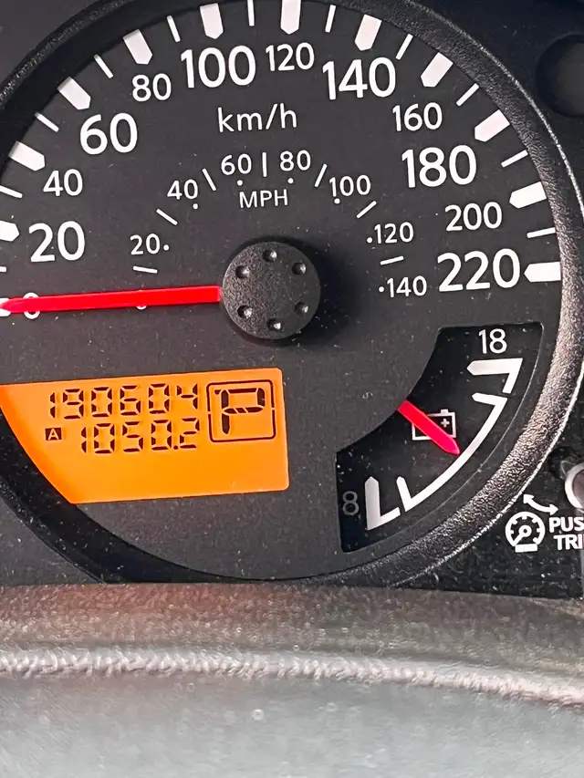 Nissan Frontier 4x4 - Photo 7