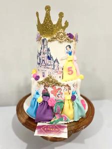 Princess cakes, Disney Princess Cake - Photo 3