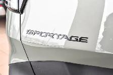 2025 Kia Sportage - Photo 17