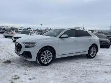 2021 Audi Q8 Progressiv S-line Quattro, AWD // FULLY EQUIPPED - Photo 3