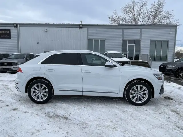 2021 Audi Q8 Progressiv S-line Quattro, AWD // FULLY EQUIPPED - Photo 8