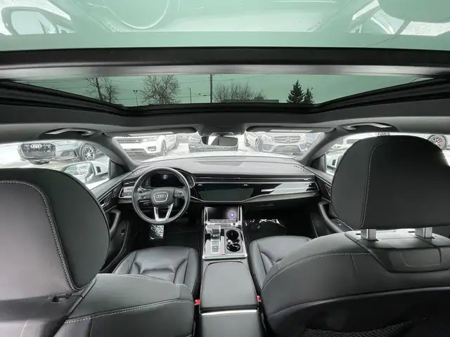 2021 Audi Q8 Progressiv S-line Quattro, AWD // FULLY EQUIPPED - Photo 14