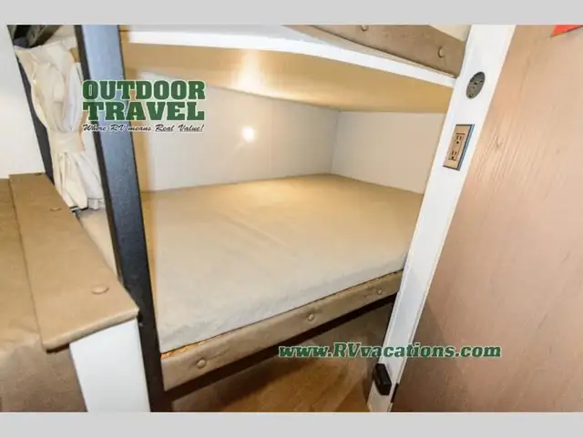 2026 Grand Design Transcend Xplor 24BHX - Photo 16