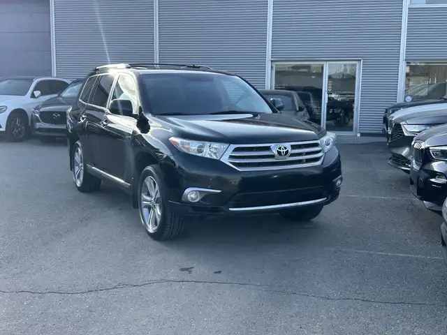 2012 Toyota Highlander SPORT 4WD/BACK UP-CAM/SUNROOF/LEATHER/7-P - Photo 12