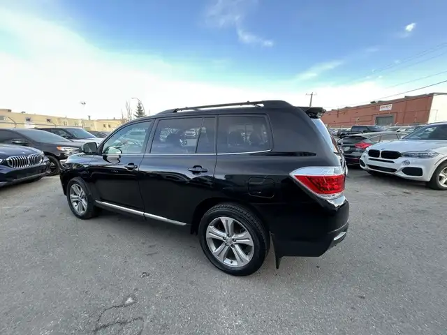2012 Toyota Highlander SPORT 4WD/BACK UP-CAM/SUNROOF/LEATHER/7-P - Photo 18