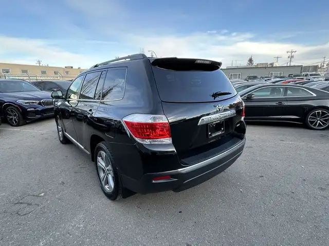 2012 Toyota Highlander SPORT 4WD/BACK UP-CAM/SUNROOF/LEATHER/7-P - Photo 19