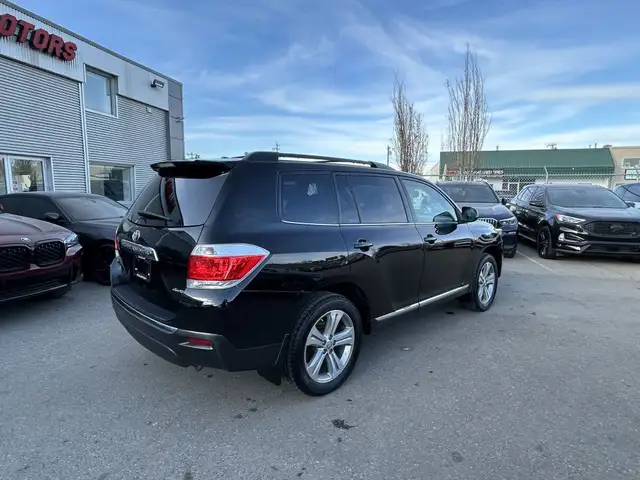 2012 Toyota Highlander SPORT 4WD/BACK UP-CAM/SUNROOF/LEATHER/7-P - Photo 22