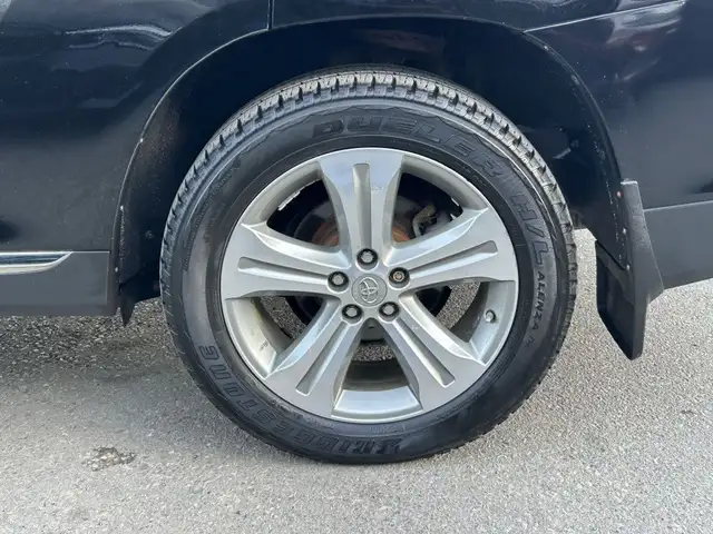 2012 Toyota Highlander SPORT 4WD/BACK UP-CAM/SUNROOF/LEATHER/7-P - Photo 26