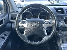 2012 Toyota Highlander SPORT 4WD/BACK UP-CAM/SUNROOF/LEATHER/7-P - Photo 29