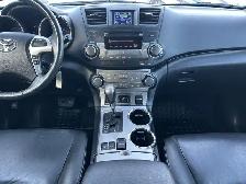 2012 Toyota Highlander SPORT 4WD/BACK UP-CAM/SUNROOF/LEATHER/7-P - Photo 31