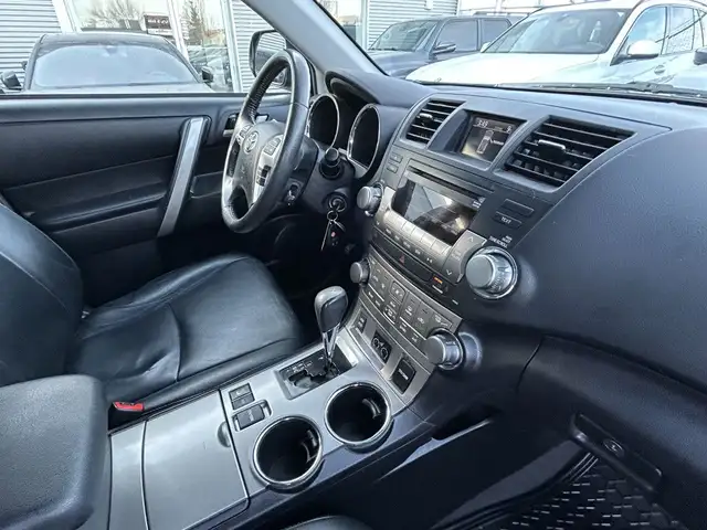 2012 Toyota Highlander SPORT 4WD/BACK UP-CAM/SUNROOF/LEATHER/7-P - Photo 48