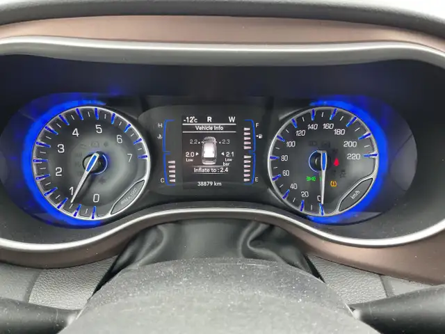 2023 Chrysler Grand Caravan SXT - Photo 16