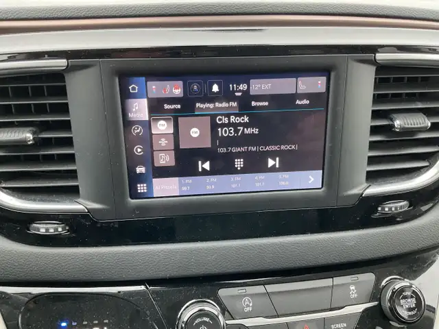 2023 Chrysler Grand Caravan SXT - Photo 19