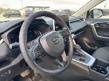 2025 Toyota RAV4 LE APPLE ANDRIOD CARPLAY / HEATED SEATS / SIRIU - Photo 9