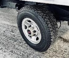 2013 GMC Savana 3500 Roue Simple Boîte de 12 Pieds - Photo 7