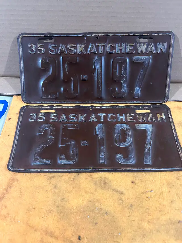 1935 Saskatchewan license plates