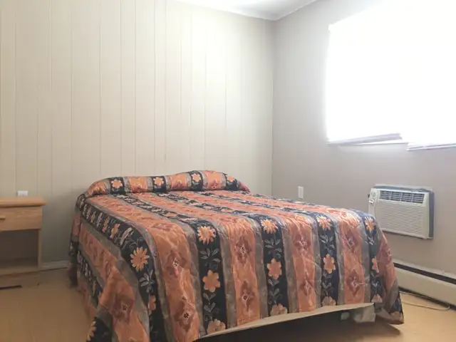 Short and long term rentals in Innisfail Alberta - Photo 3