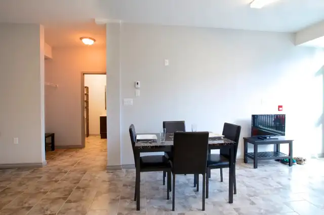 Private Bedroom with Private Bathroom NEAR WLU/UW/CC! - Photo 7