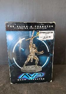 AVP Scar Predator (31985044)