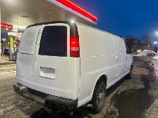 2009 Chevrolet Express Cargo Van 2500 V8 4.8L 155" Full Size - Photo 6