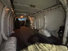 2009 Chevrolet Express Cargo Van 2500 V8 4.8L 155" Full Size - Photo 7