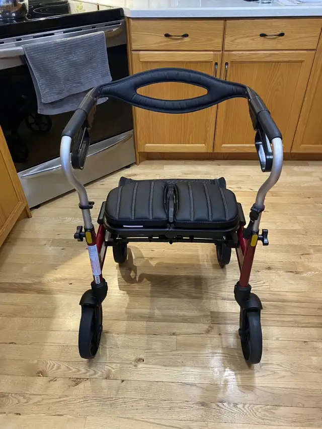 Walker, Evolution Trillium  (Rollator), Mini, Shiraz Red $150.00 - Photo 2