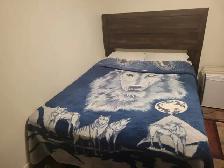 MOVING SALE!! BED FOR SALE - 200CAD