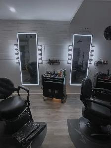 BARBIER PROFESSIONNEL RECHERCHÉ – VENDREDI & SAMEDI