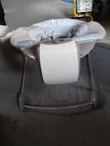 Ingenuity SmartBounce Automatic Baby Bouncer Seat with Music - Photo 2