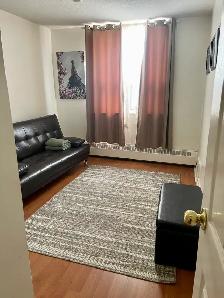 ROOM AVAILABLE for a Female!