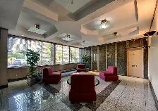 Condo 2 ch 1189pi² 16e étage Garage Piscine St-Laurent - Photo 13