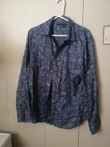 Men's dress shirts medium and large $3 each