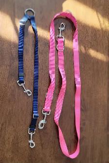 Coupleur permet de joindre 2 chiens sur la même laisse