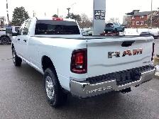 2025 Ram 3500 TRADESMAN 8 FOOT BOX CREW 4X4|6.7L CUMMINS DIESEL - Photo 9